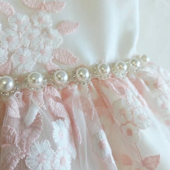 American Princess White Dress Girl Sz 7 Embroidered Florals, Pearls, Flower Girl - Picture 7 of 12